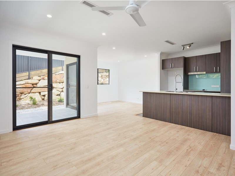 2/26 Nikau Crescent, Nerang QLD 4211