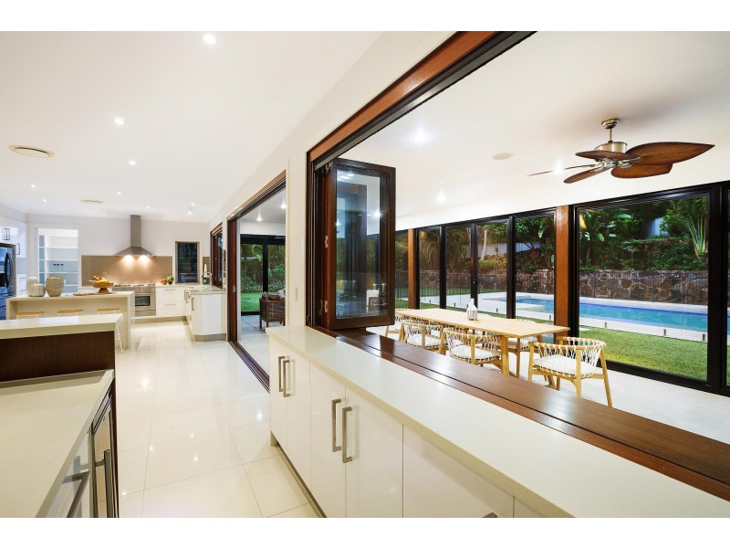 10 Carl Lentz Court, Worongary QLD 4213