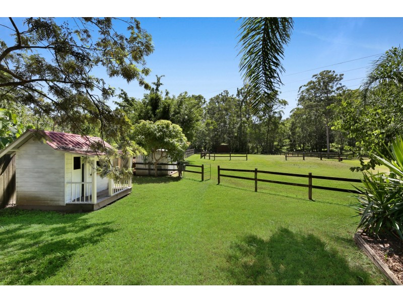 3 Keryn Close, Worongary QLD 4213