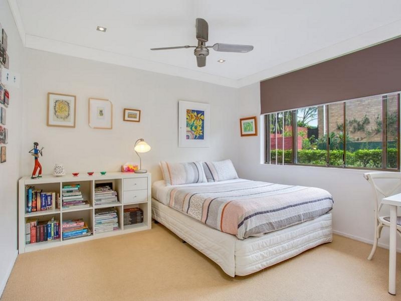 10 Kirribilli Court, Robina QLD 4226