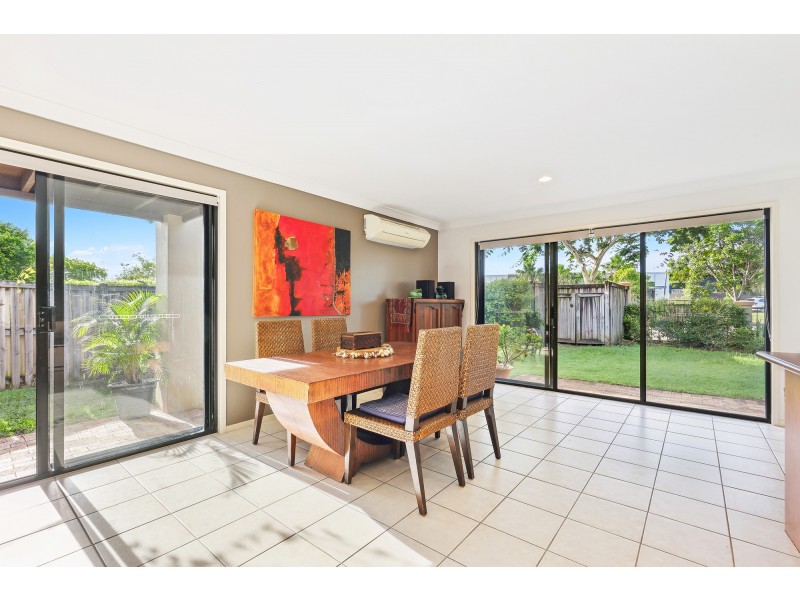 15/302 Christine Avenue, Varsity Lakes QLD 4227