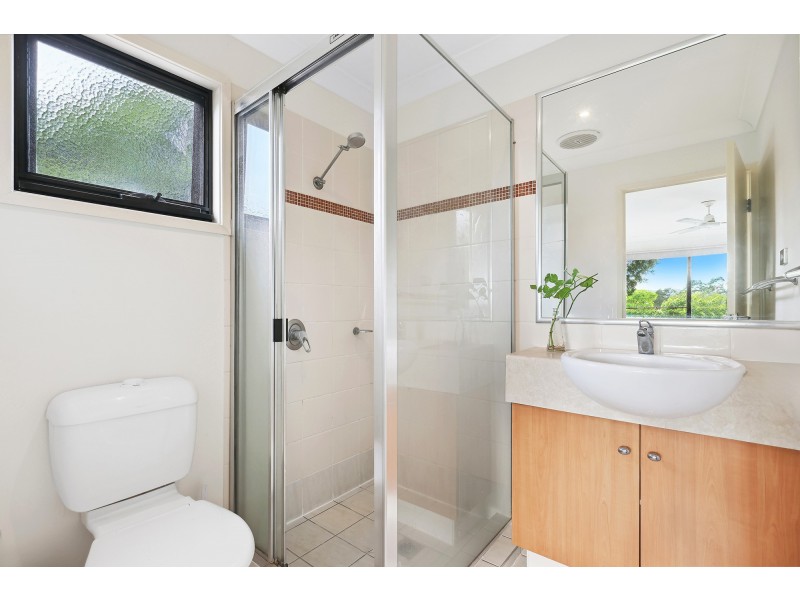 15/302 Christine Avenue, Varsity Lakes QLD 4227