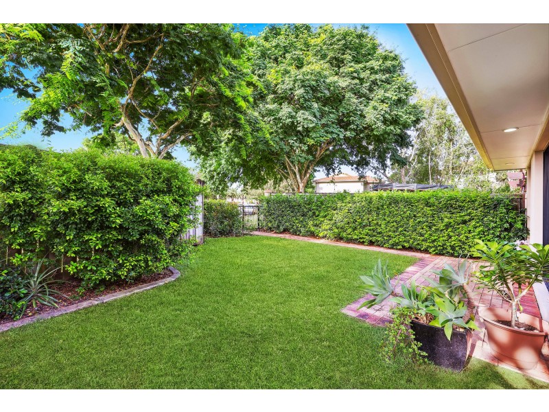 15/302 Christine Avenue, Varsity Lakes QLD 4227