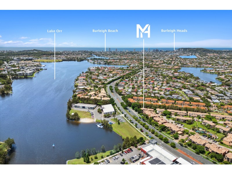 15/302 Christine Avenue, Varsity Lakes QLD 4227