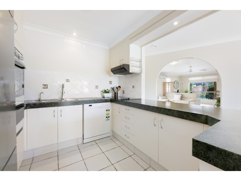 1/36 Glen Eagles Drive, Robina QLD 4226