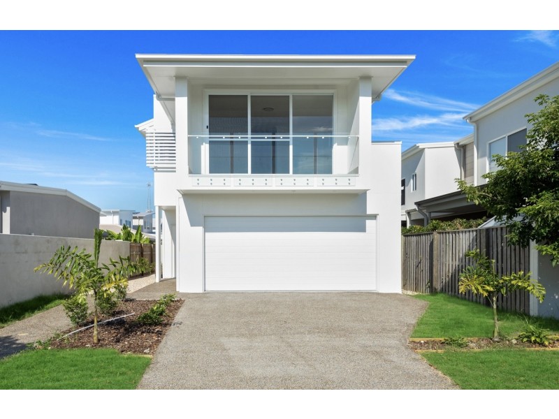 4 Park Cove Boulevard, Hope Island QLD 4212