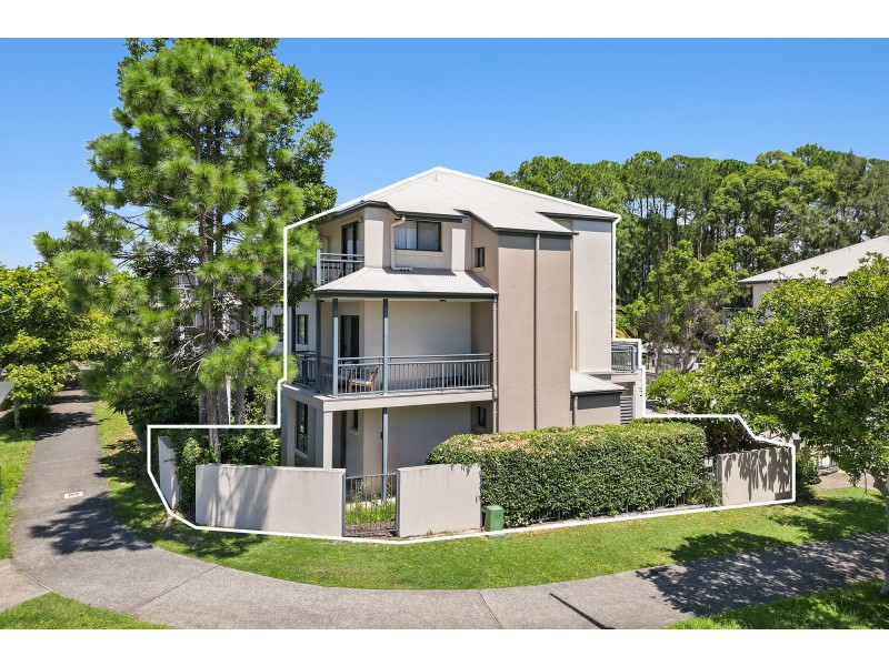 9/18 Geraldton Drive, Varsity Lakes QLD 4227