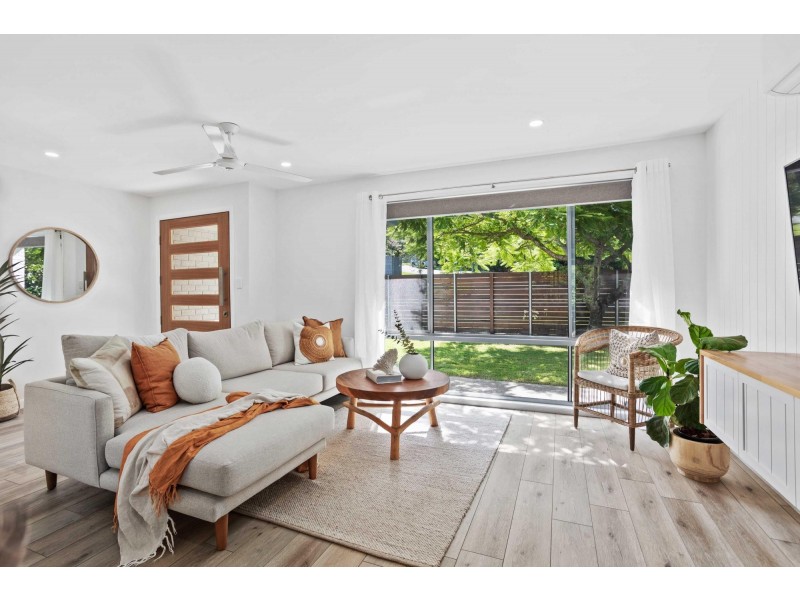 54 Blamey Drive, Currumbin QLD 4223