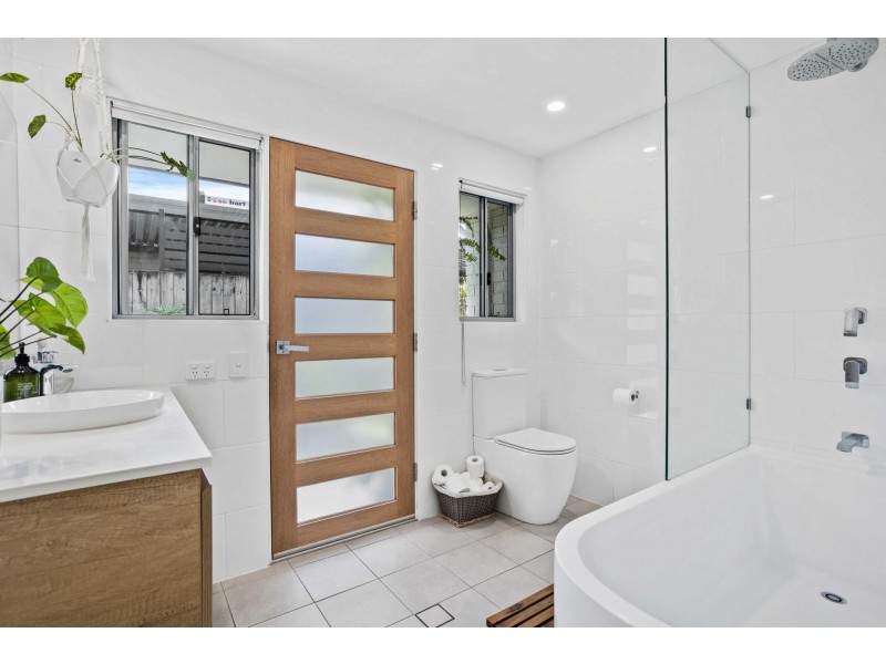 54 Blamey Drive, Currumbin QLD 4223