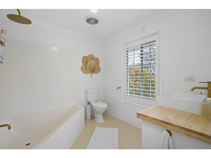 10 Alter Court, Merrimac QLD 4226