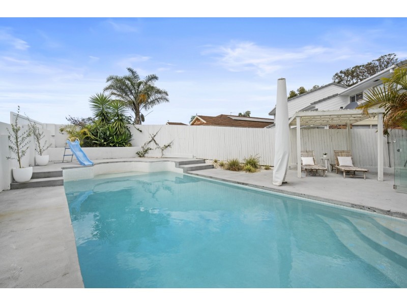 10 Alter Court, Merrimac QLD 4226