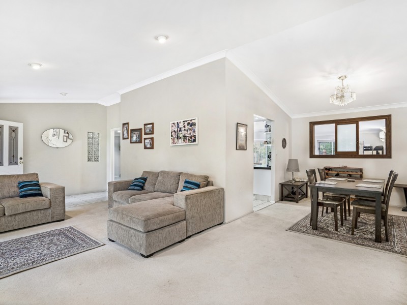 23 Cranbourne Court, Robina QLD 4226
