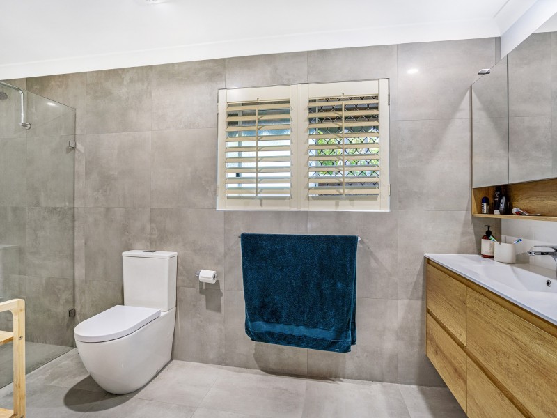 23 Cranbourne Court, Robina QLD 4226