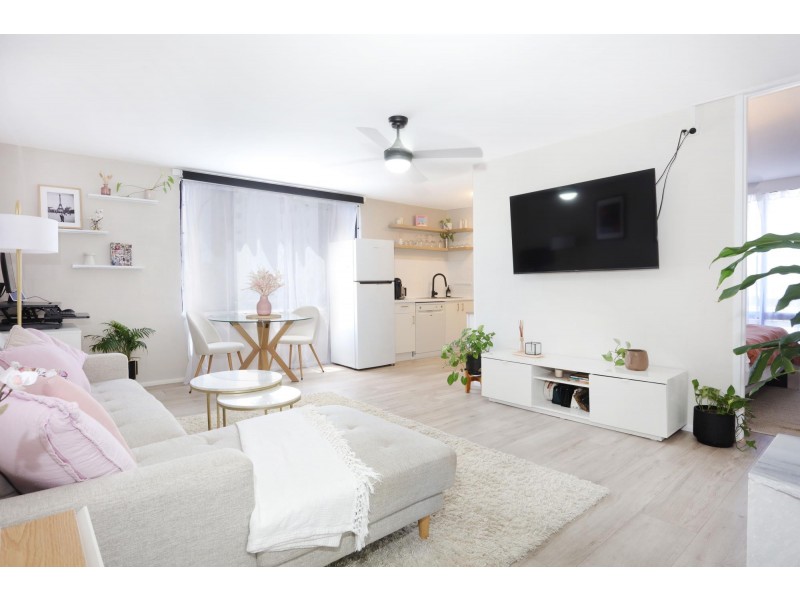 41/2877 Gold Coast Highway, Surfers Paradise QLD 4217