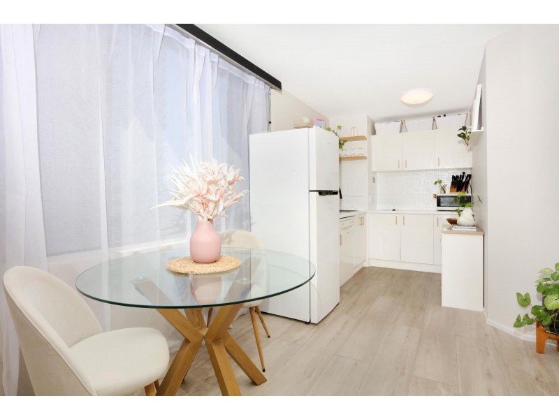 41/2877 Gold Coast Highway, Surfers Paradise QLD 4217