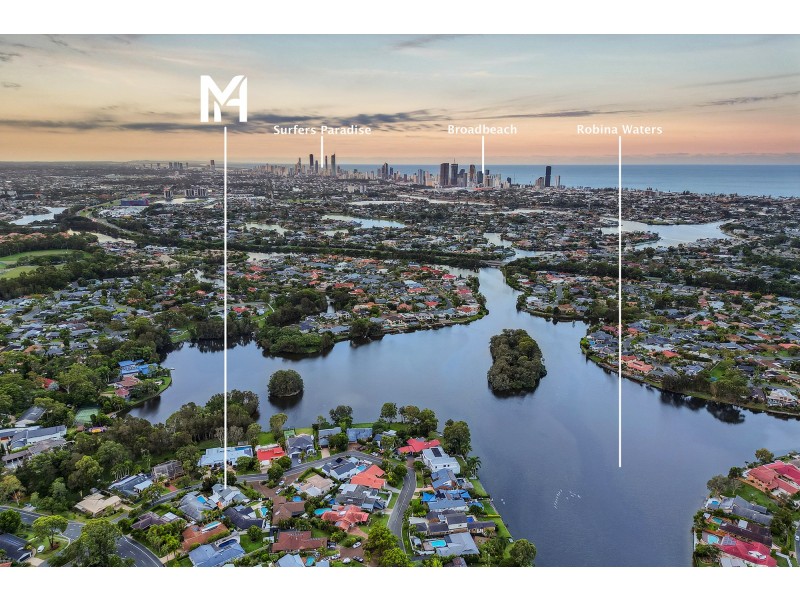 5 Pinnacle Court, Robina QLD 4226