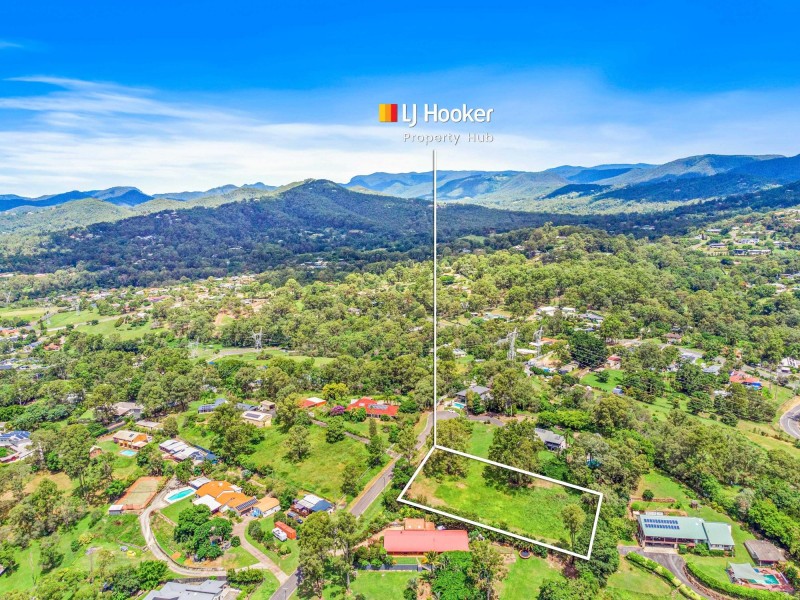 3 Cromwell Court, Tallai QLD 4213