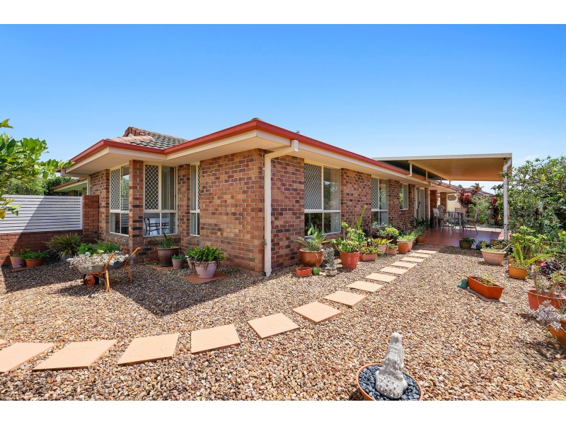 2/11 Swinburne Street, Varsity Lakes QLD 4227