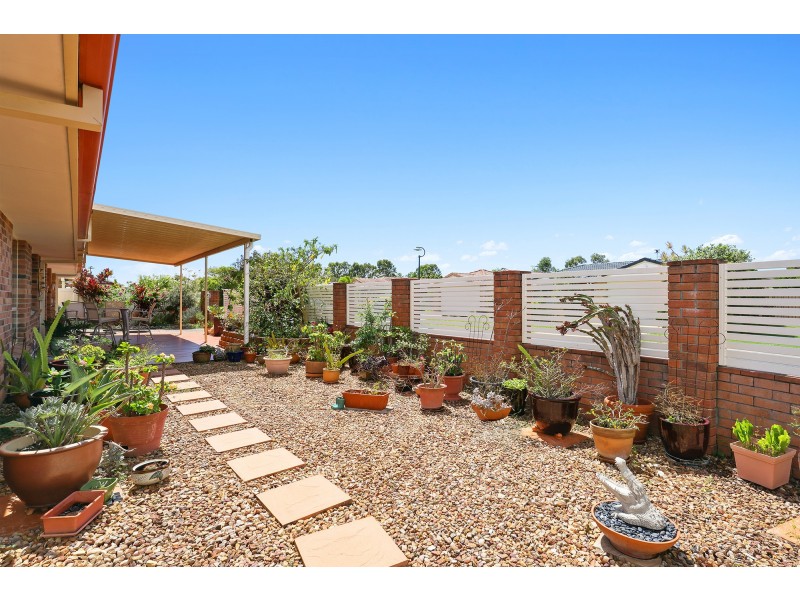 2/11 Swinburne Street, Varsity Lakes QLD 4227