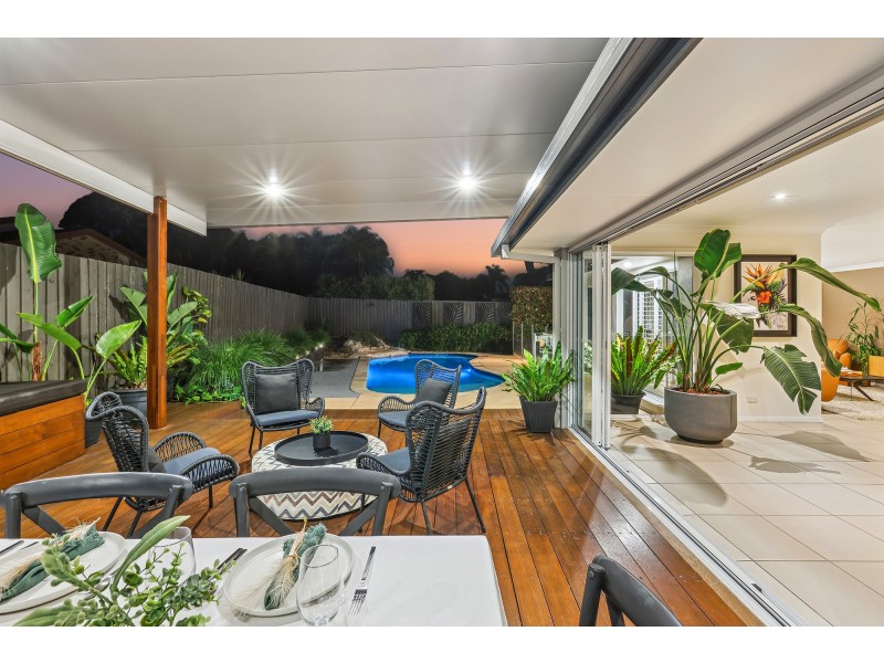 30 Yarraville Street, Robina QLD 4226