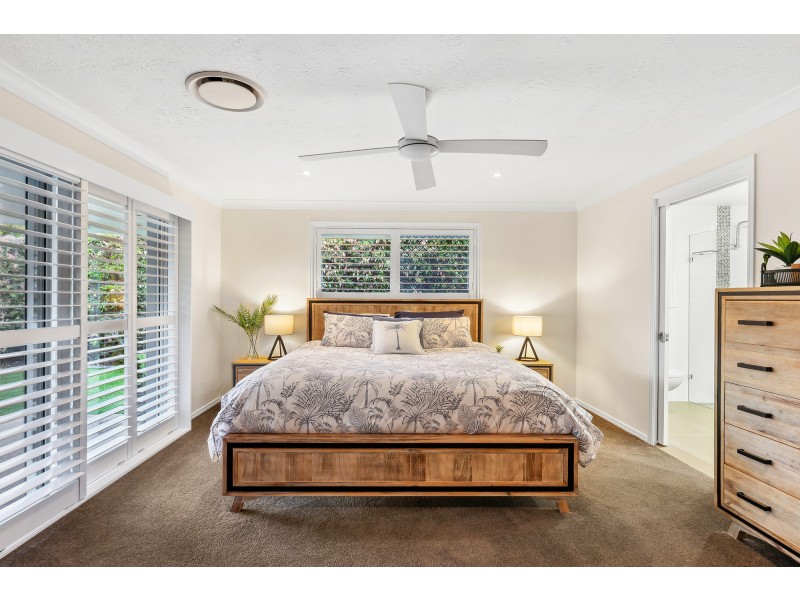 30 Yarraville Street, Robina QLD 4226