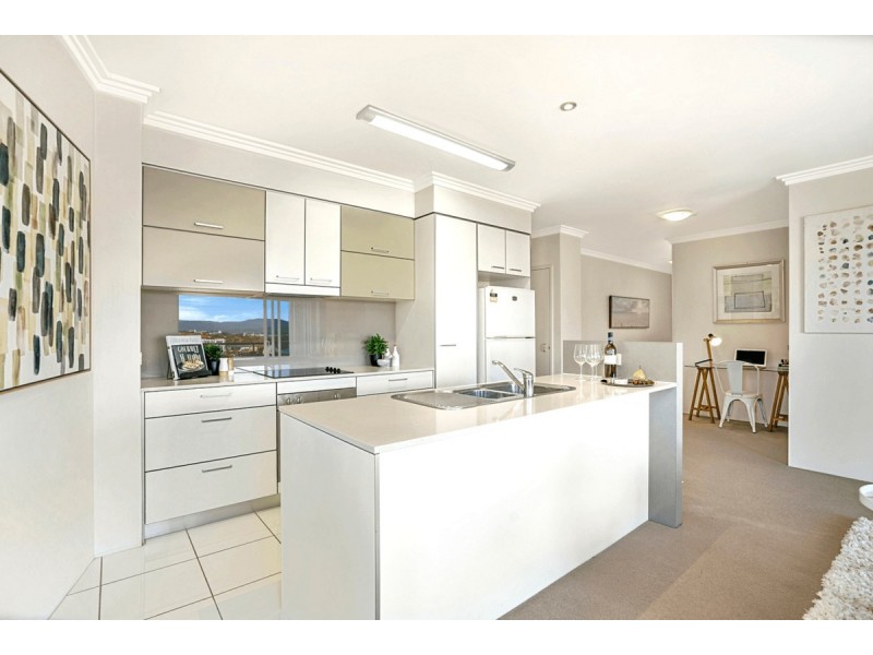 1601/3 Main Street, Varsity Lakes QLD 4227