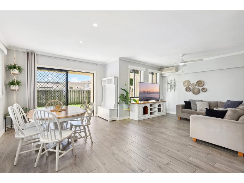 42/226 Cheltenham Drive, Robina QLD 4226