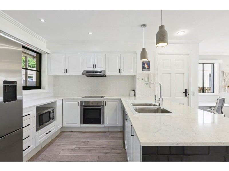 42/226 Cheltenham Drive, Robina QLD 4226