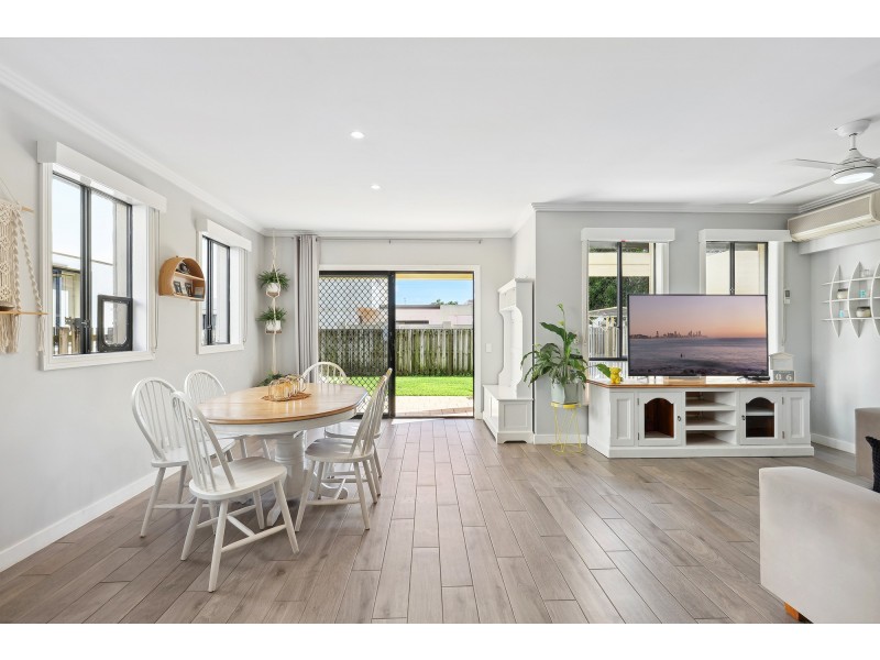 42/226 Cheltenham Drive, Robina QLD 4226