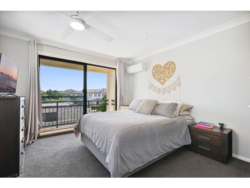 42/226 Cheltenham Drive, Robina QLD 4226