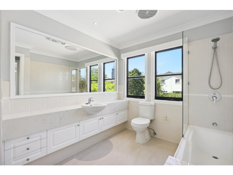 42/226 Cheltenham Drive, Robina QLD 4226