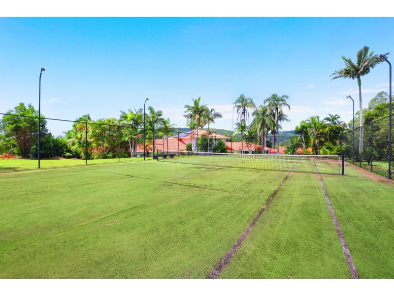 7 Moondance Court, Bonogin QLD 4213