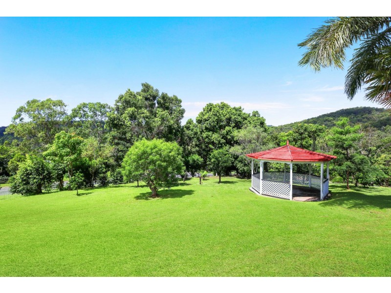 7 Moondance Court, Bonogin QLD 4213