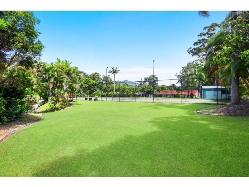 7 Moondance Court, Bonogin QLD 4213