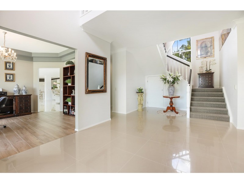 7 Moondance Court, Bonogin QLD 4213
