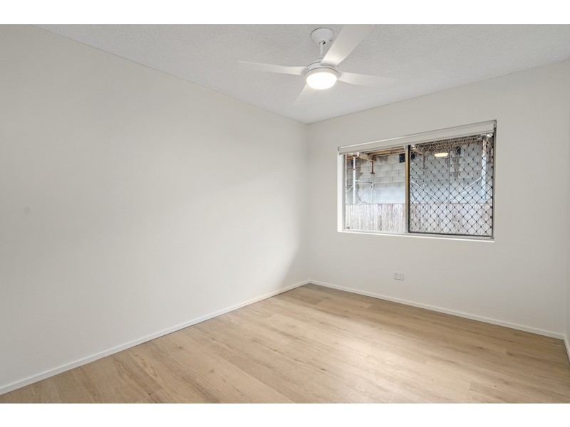 1/16 Montana Road, Mermaid Beach QLD 4218