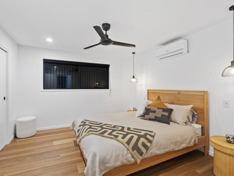 69 Philippine Parade, Palm Beach QLD 4221
