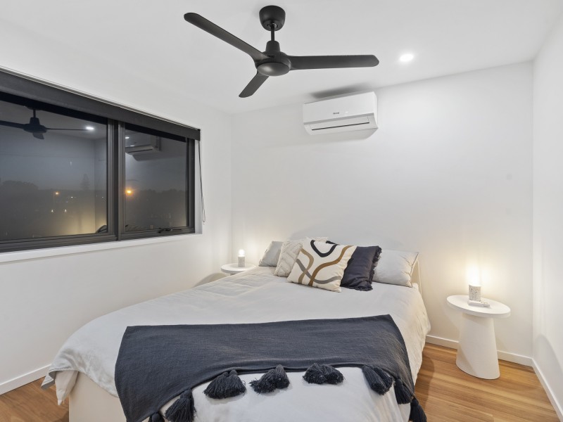 69 Philippine Parade, Palm Beach QLD 4221