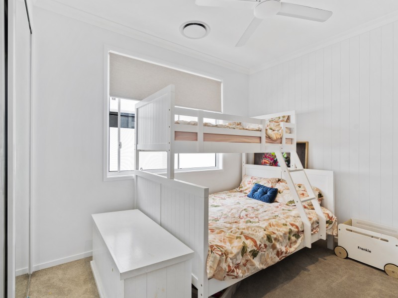 8944 The Point Circuit, Hope Island QLD 4212