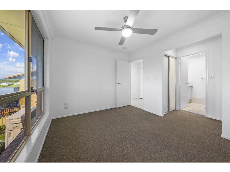 7/4 Lowood Court, Varsity Lakes QLD 4227