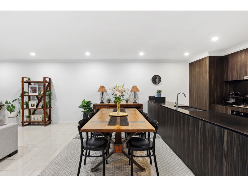 170 North Hill Drive, Robina QLD 4226