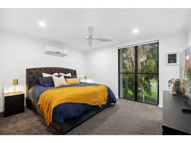 170 North Hill Drive, Robina QLD 4226