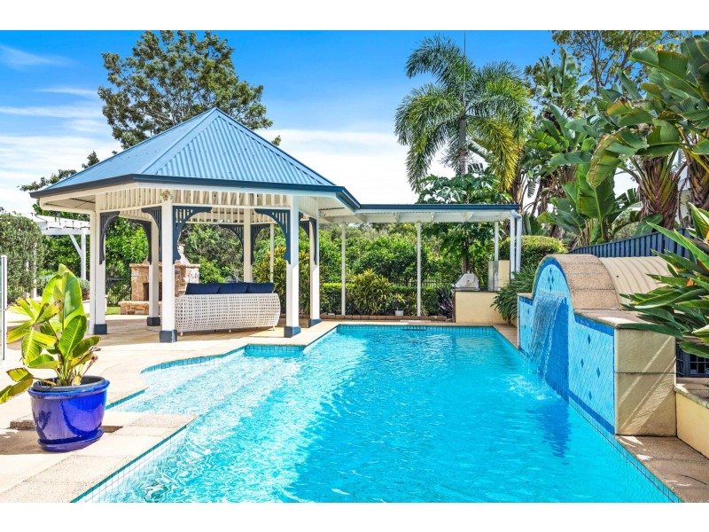 11 Miling Court, Robina QLD 4226
