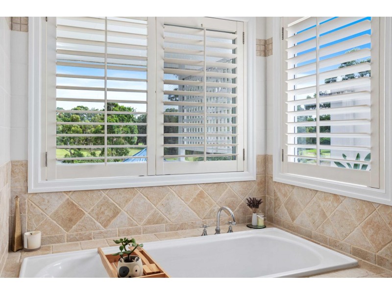 11 Miling Court, Robina QLD 4226