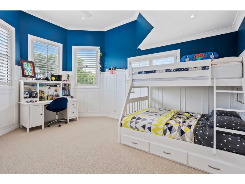 11 Miling Court, Robina QLD 4226