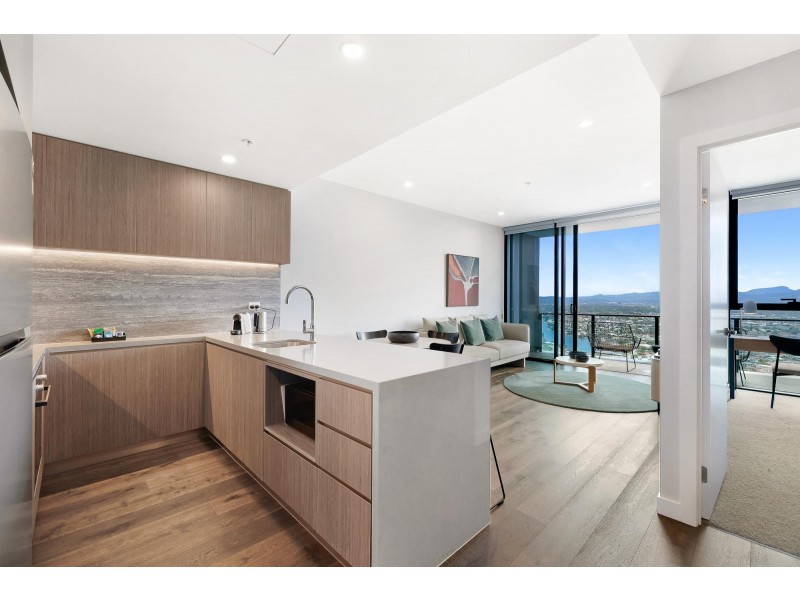 13605/5 The Darling Avenue, Broadbeach QLD 4218