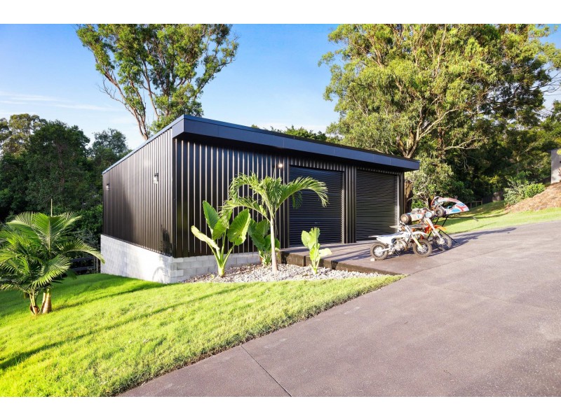 10 Baron Court, Tallai QLD 4213