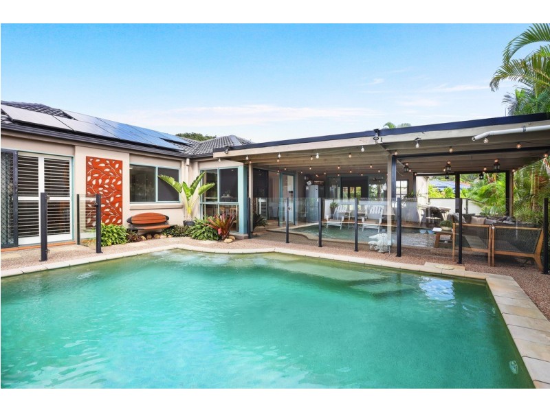 4 Beckington Terrace, Mudgeeraba QLD 4213