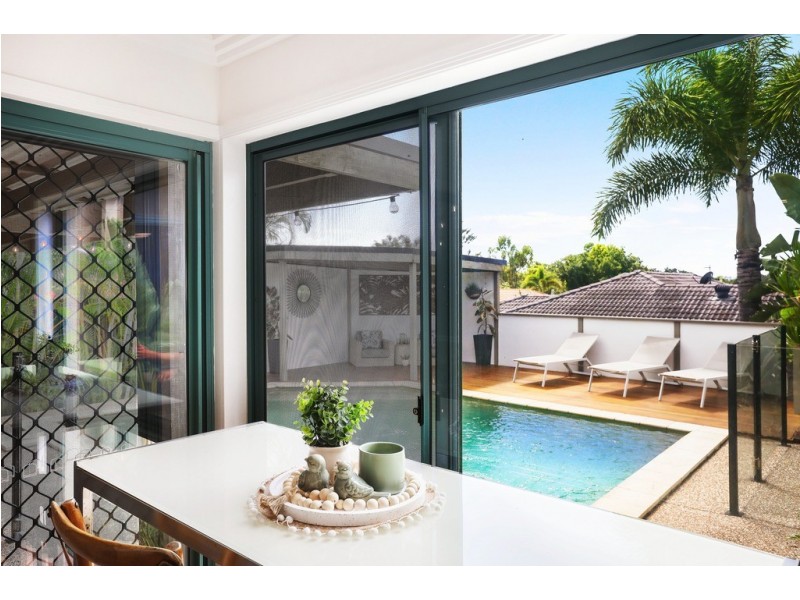 4 Beckington Terrace, Mudgeeraba QLD 4213