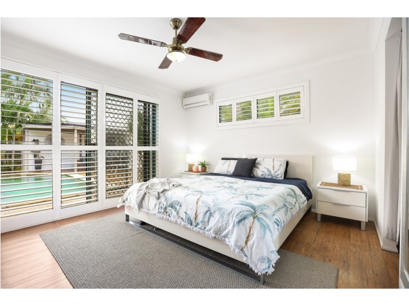 4 Beckington Terrace, Mudgeeraba QLD 4213